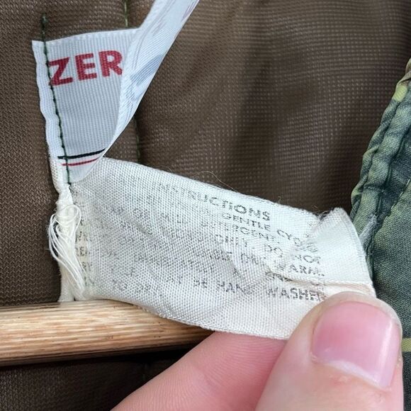 Vintage 80s Camo Vest Zerowear by Hyman Quilted Green Zip Insulated Mens Large - Picture 7 of 8